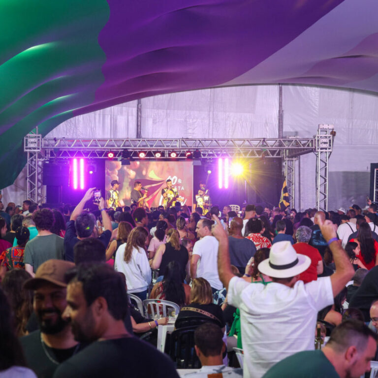 Cerca de 128 mil visitantes já prestigiaram esta edição da Festa da Uva